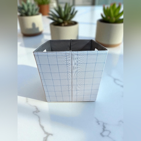 Brightroom™ 13" x 13" Fabric Bin  (EUC) - Picture 7 of 11